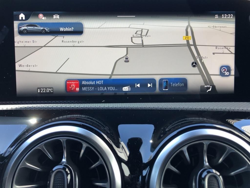 Mercedes-Benz A 220 2025