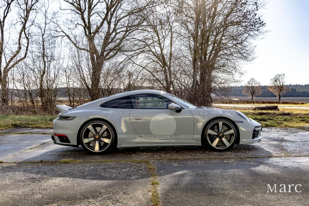 Porsche 992 2023