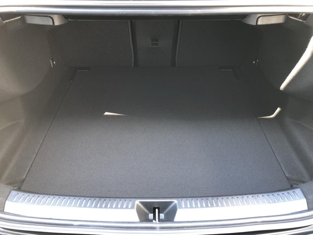 Mercedes-Benz A 220 2025