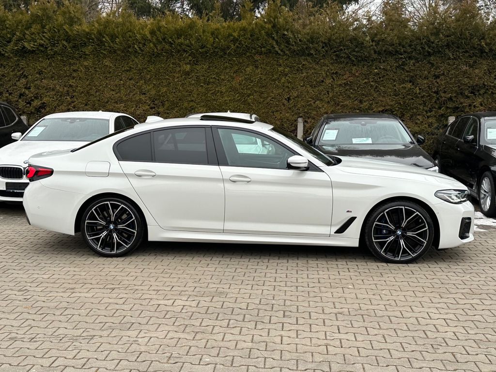 BMW 540 2022