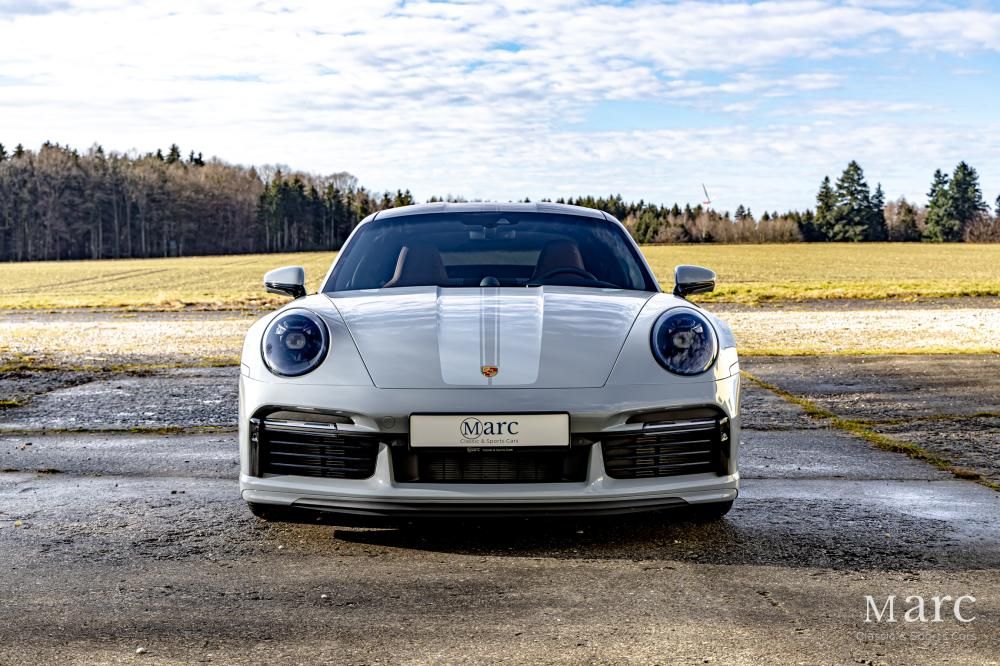 Porsche 992 2023