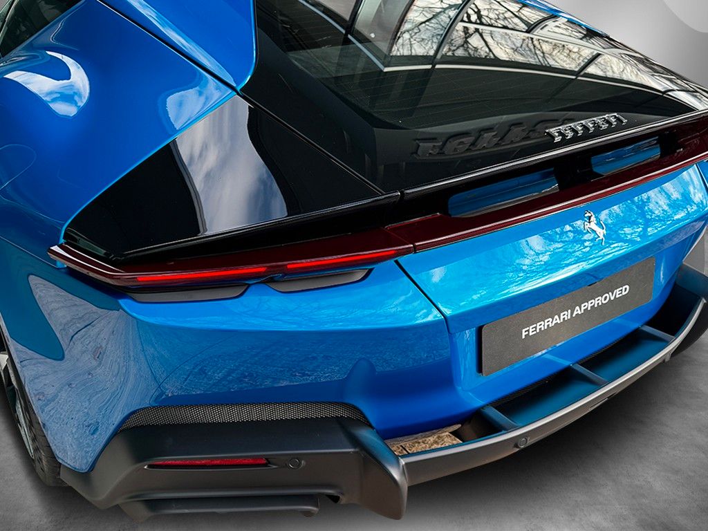 Ferrari 12Cilindri 2025