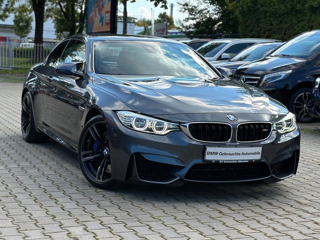 BMW M4 2015