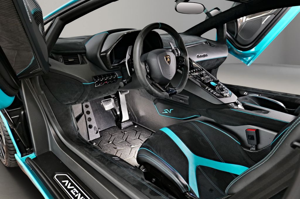 Lamborghini Aventador 2015