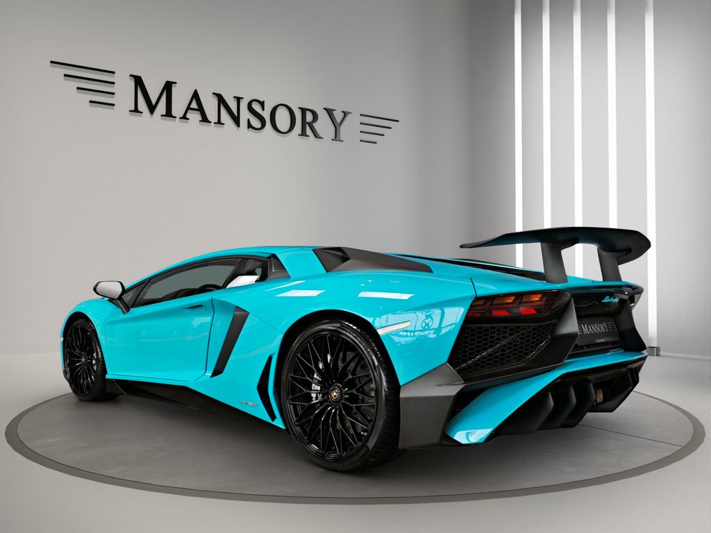 Lamborghini Aventador 2015