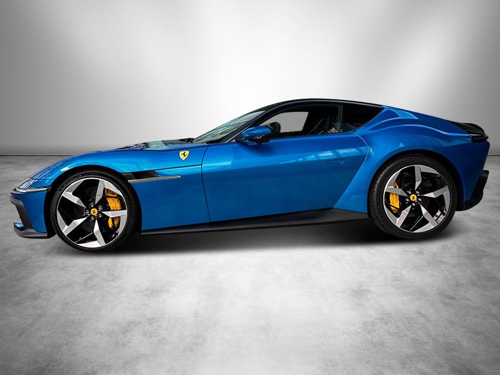 Ferrari 12Cilindri 2025