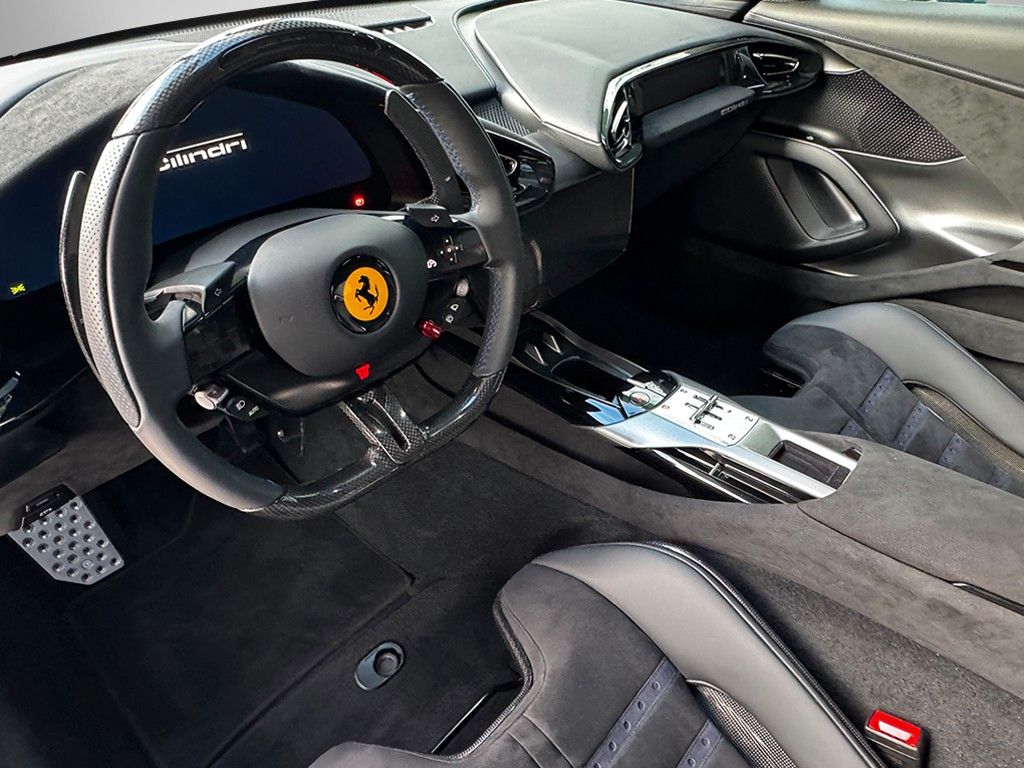 Ferrari 12Cilindri 2025