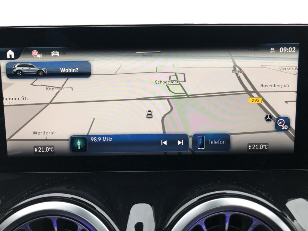 Mercedes-Benz GLB 220 2025