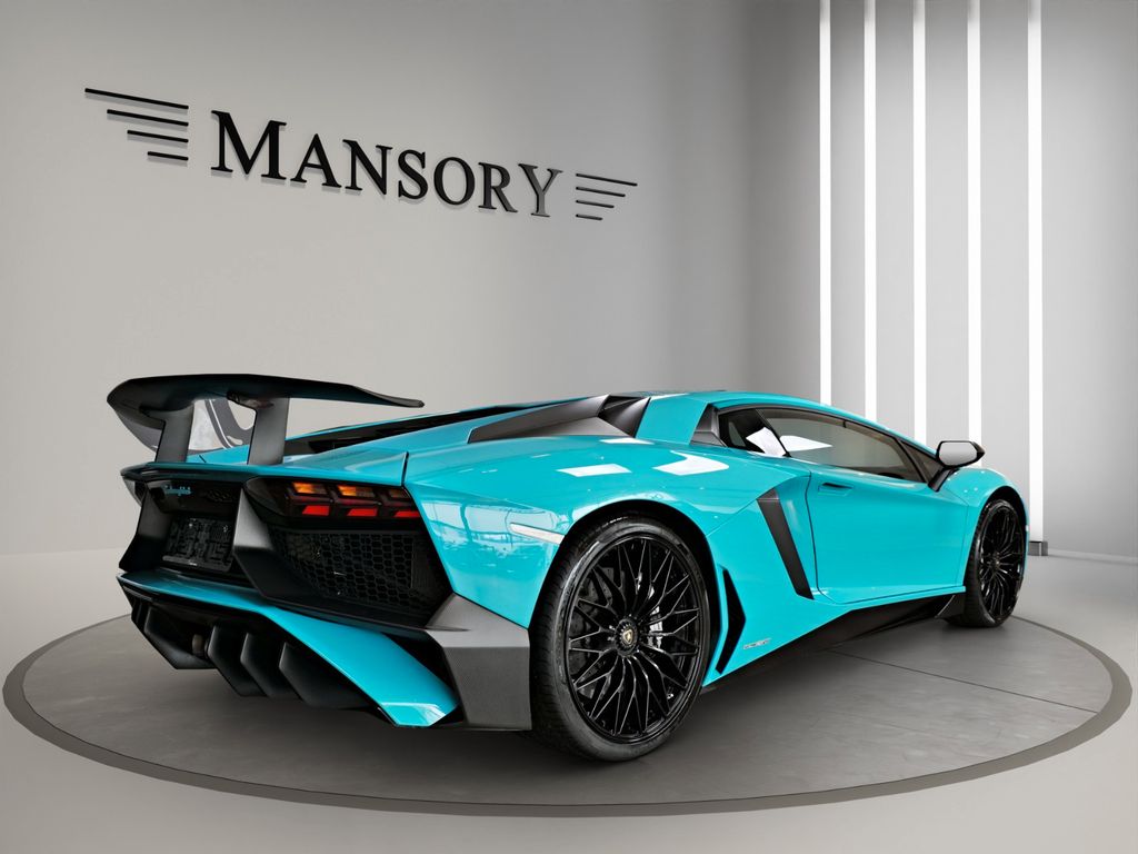 Lamborghini Aventador 2015