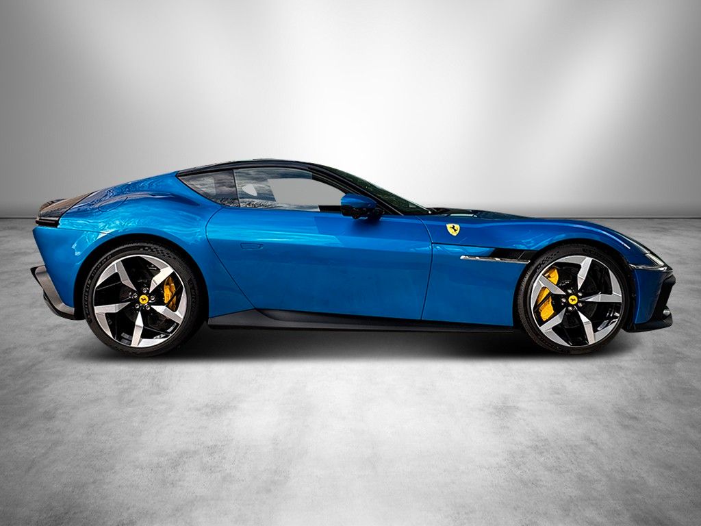 Ferrari 12Cilindri 2025