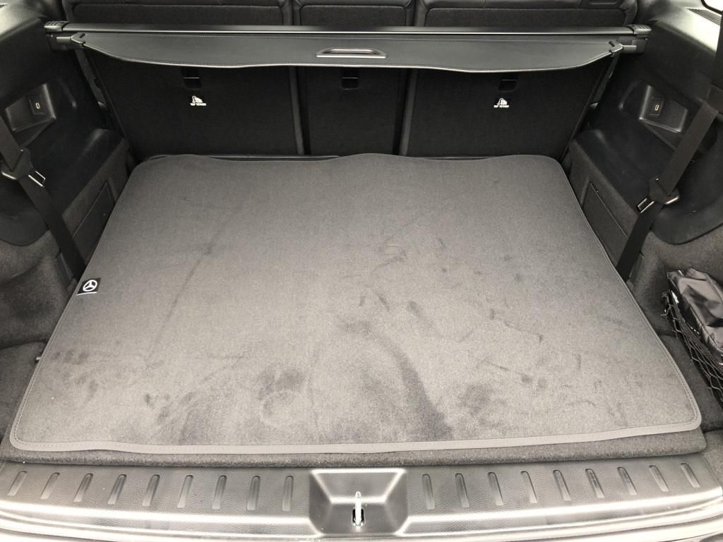 Mercedes-Benz GLB 220 2025