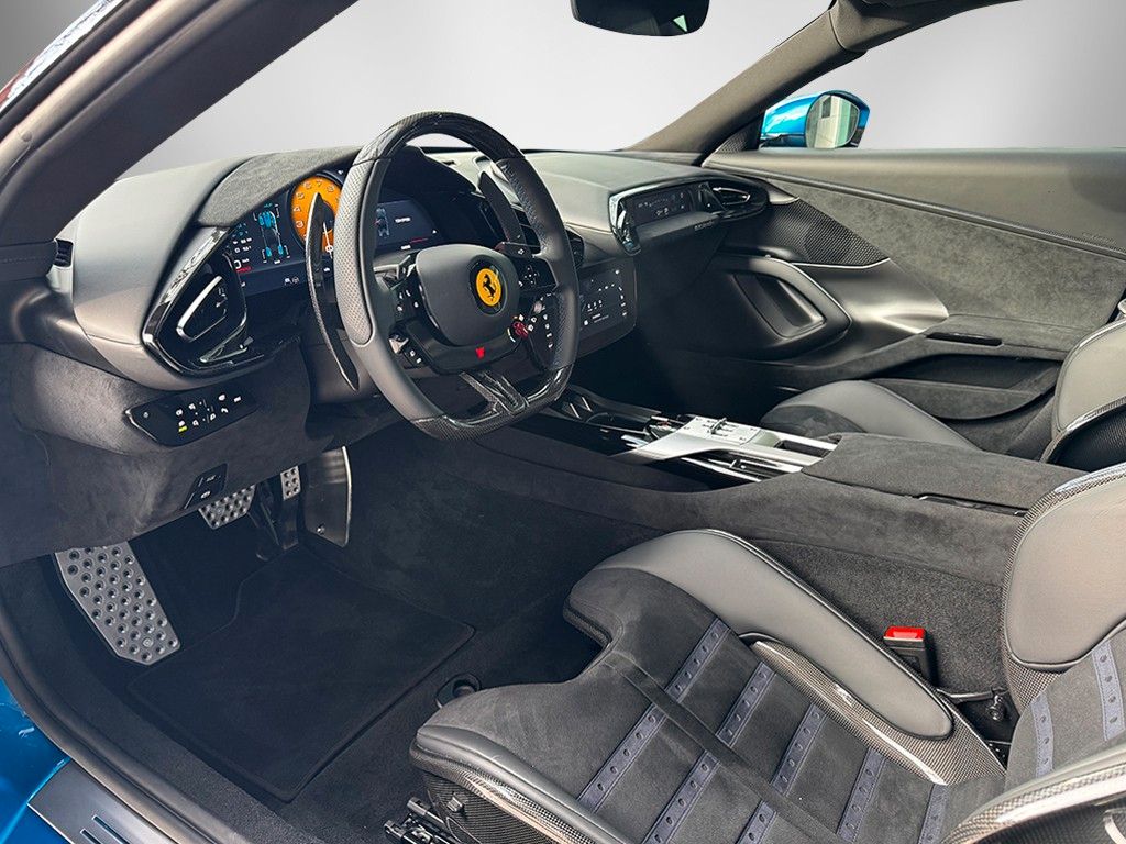 Ferrari 12Cilindri 2025