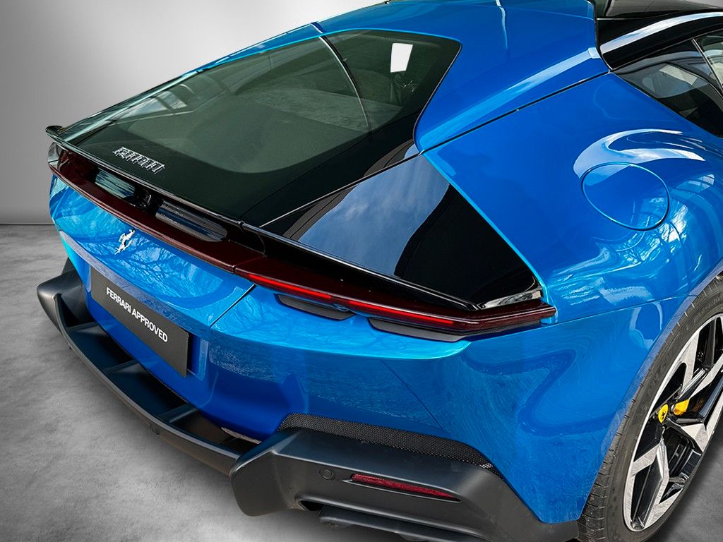 Ferrari 12Cilindri 2025