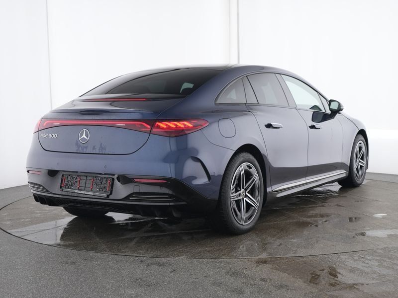 Mercedes-Benz EQE 2025