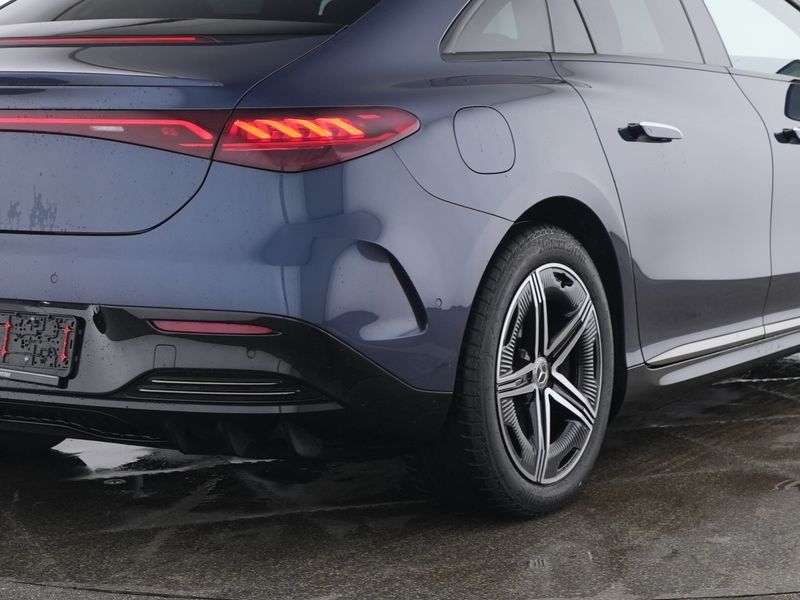 Mercedes-Benz EQE 2025