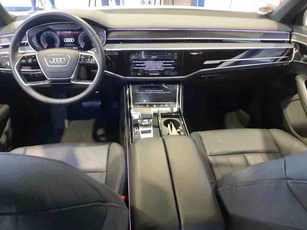 Audi A8 2022