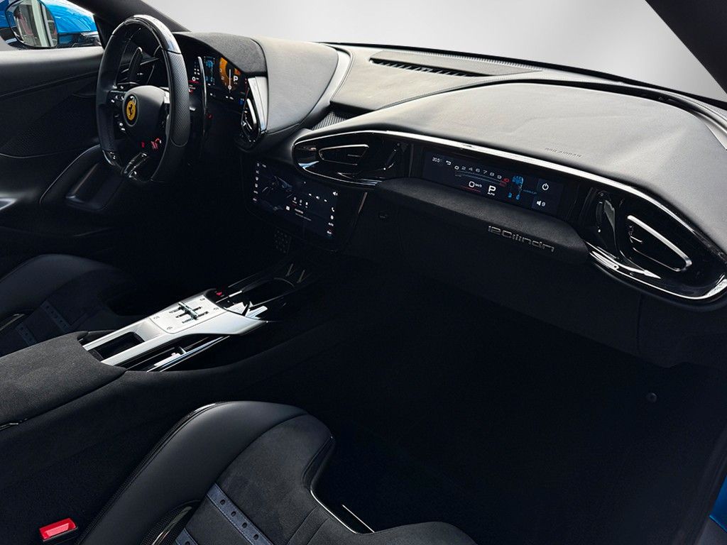 Ferrari 12Cilindri 2025