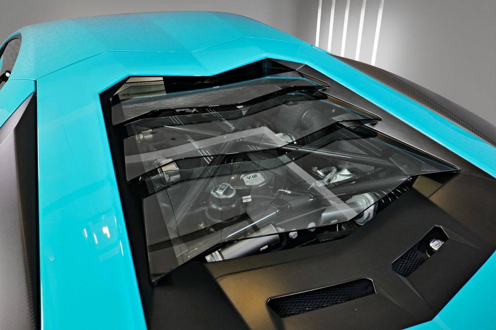 Lamborghini Aventador 2015