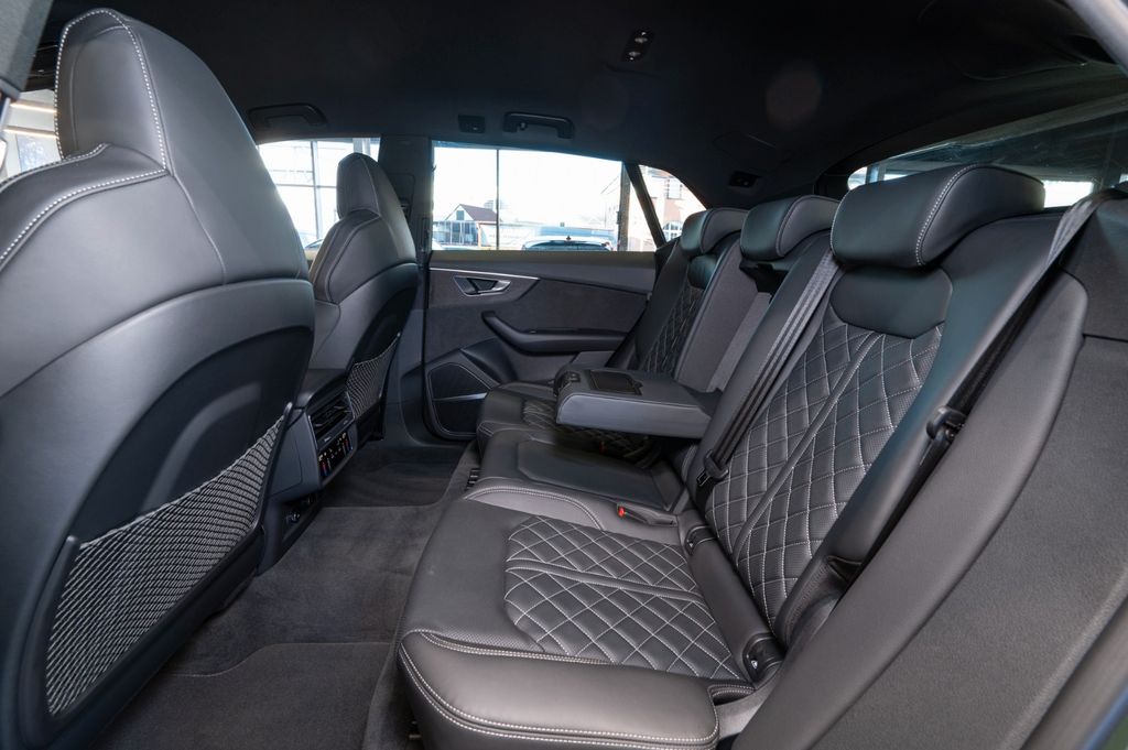 Audi SQ8 2022