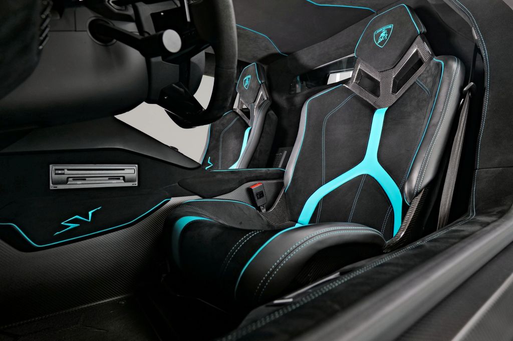 Lamborghini Aventador 2015