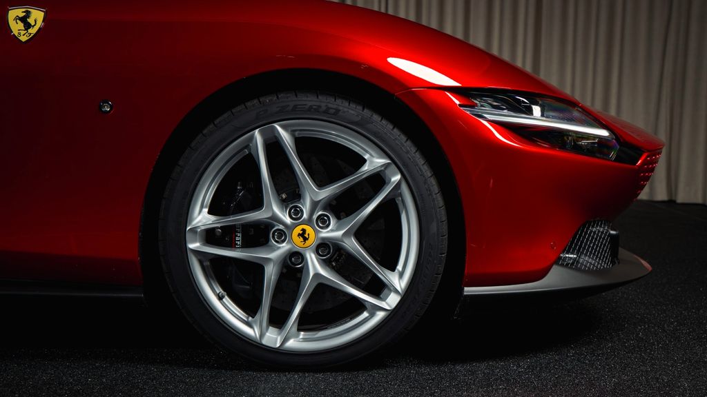 Ferrari Roma 2024