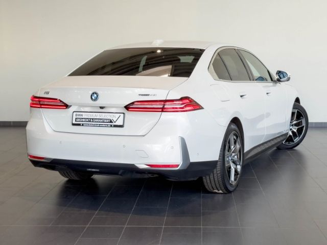 BMW i5 2024
