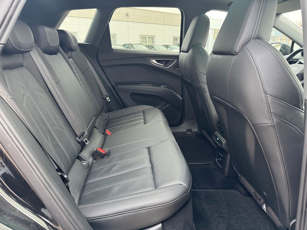 Audi Q4 2022