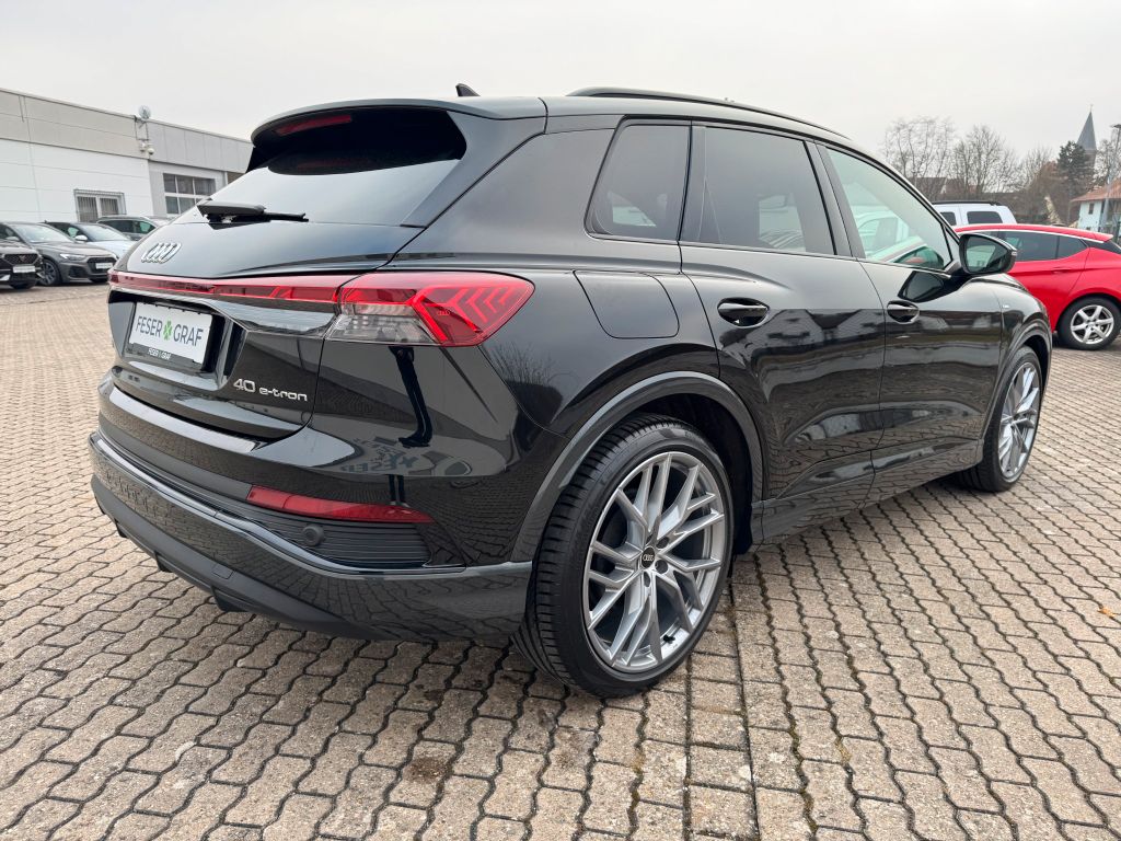 Audi Q4 2022