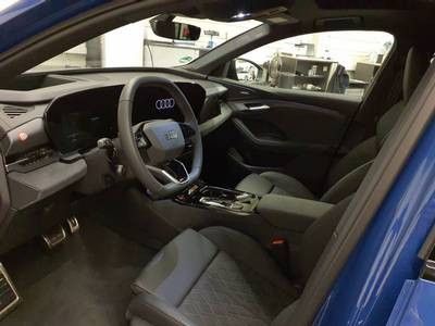 Audi SQ6 e-tron 2025