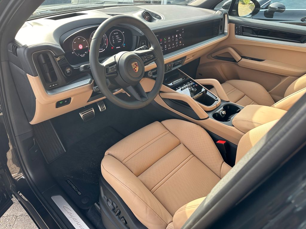 Porsche Cayenne 2023