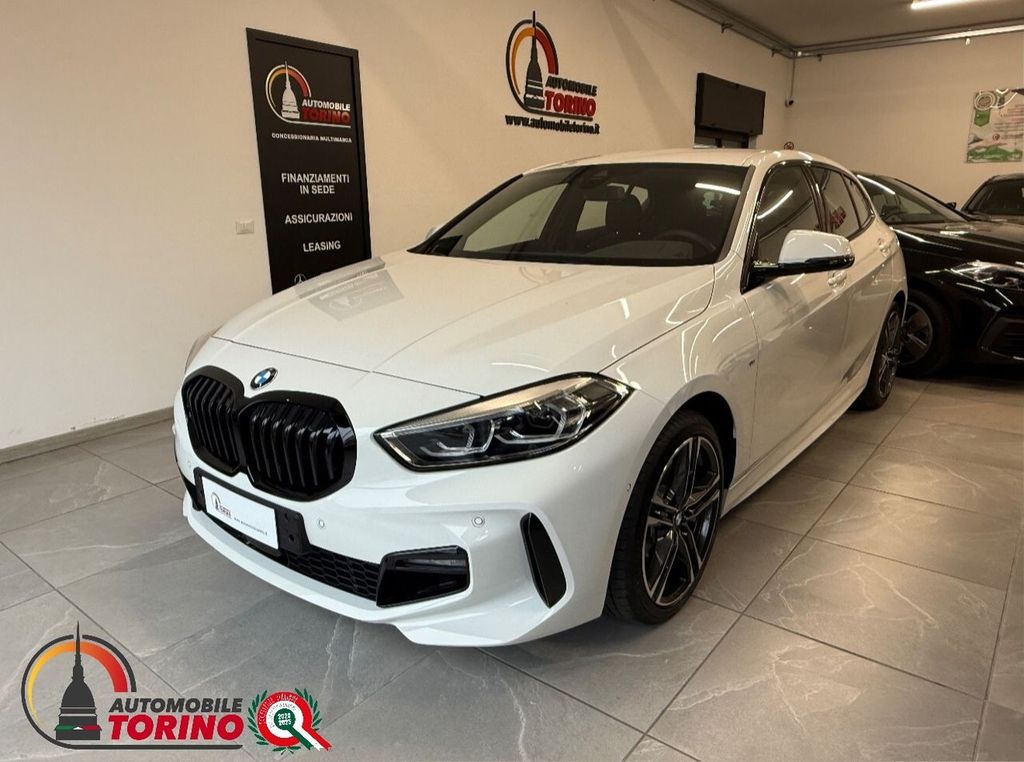 BMW 120 2023