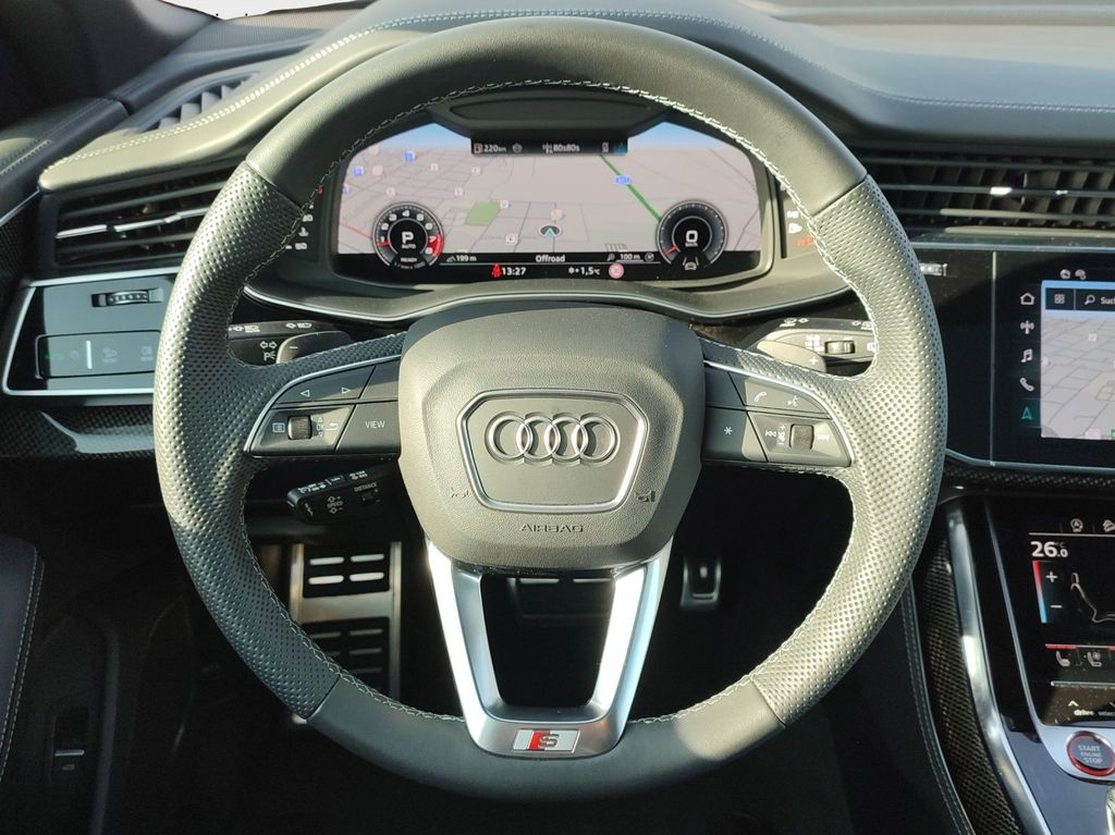 Audi SQ8 2024