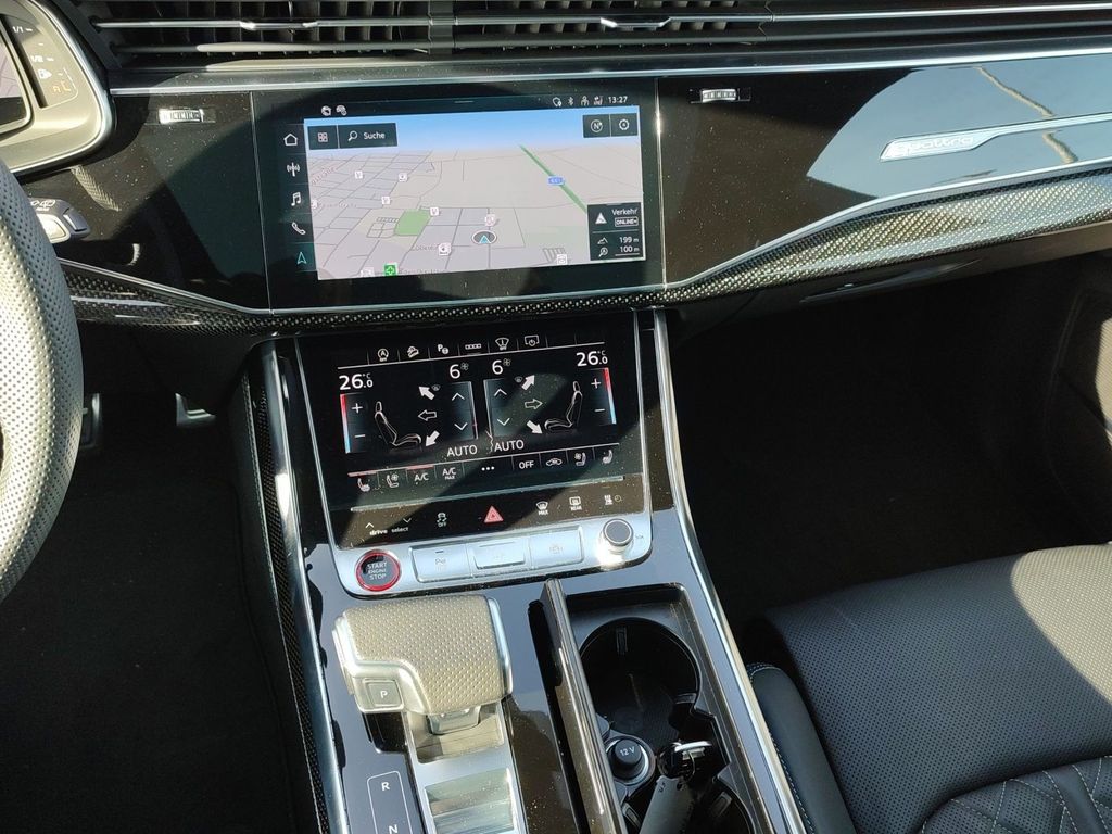 Audi SQ8 2024