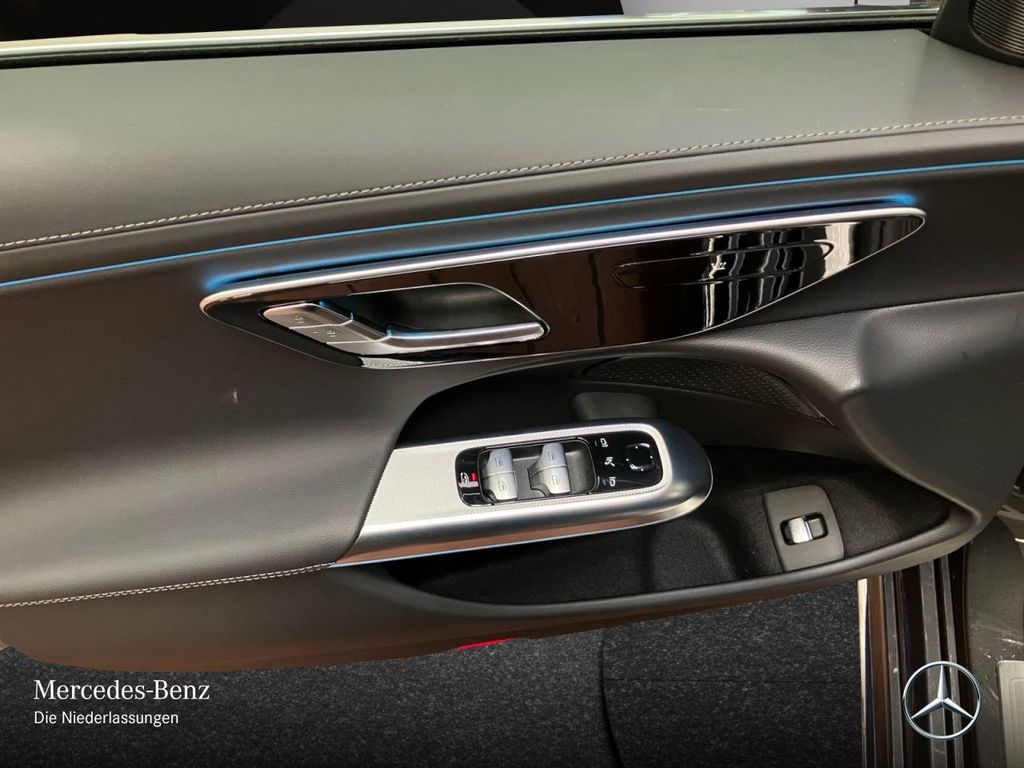 Mercedes-Benz E 300 2025