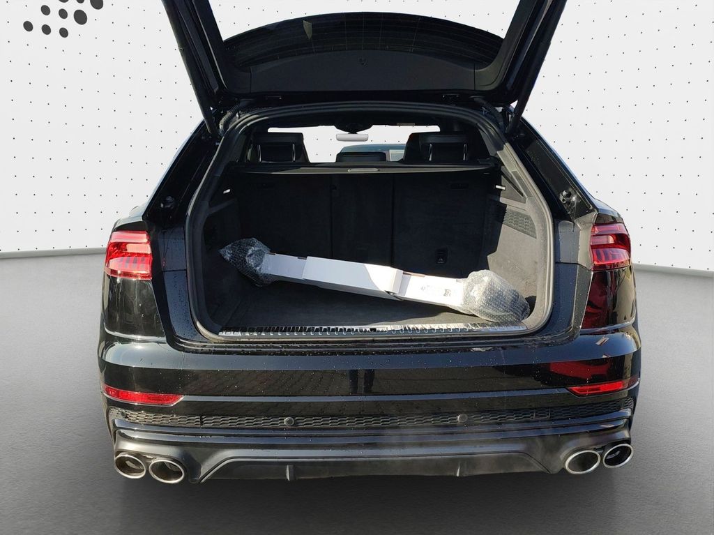 Audi SQ8 2024