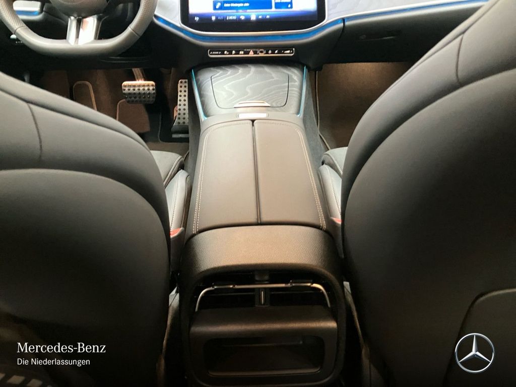 Mercedes-Benz E 300 2025