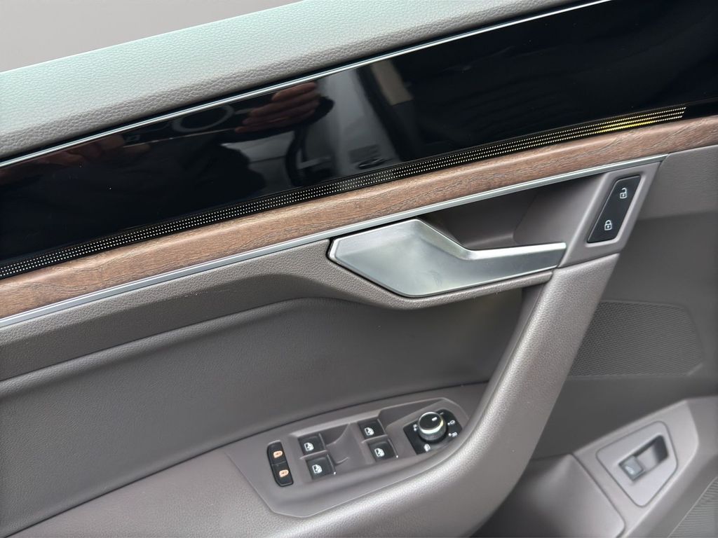 Volkswagen Touareg 2021