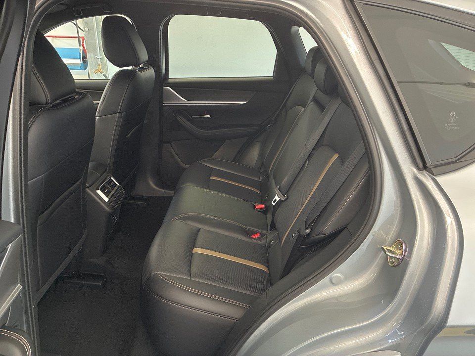 Mazda CX-60 2025