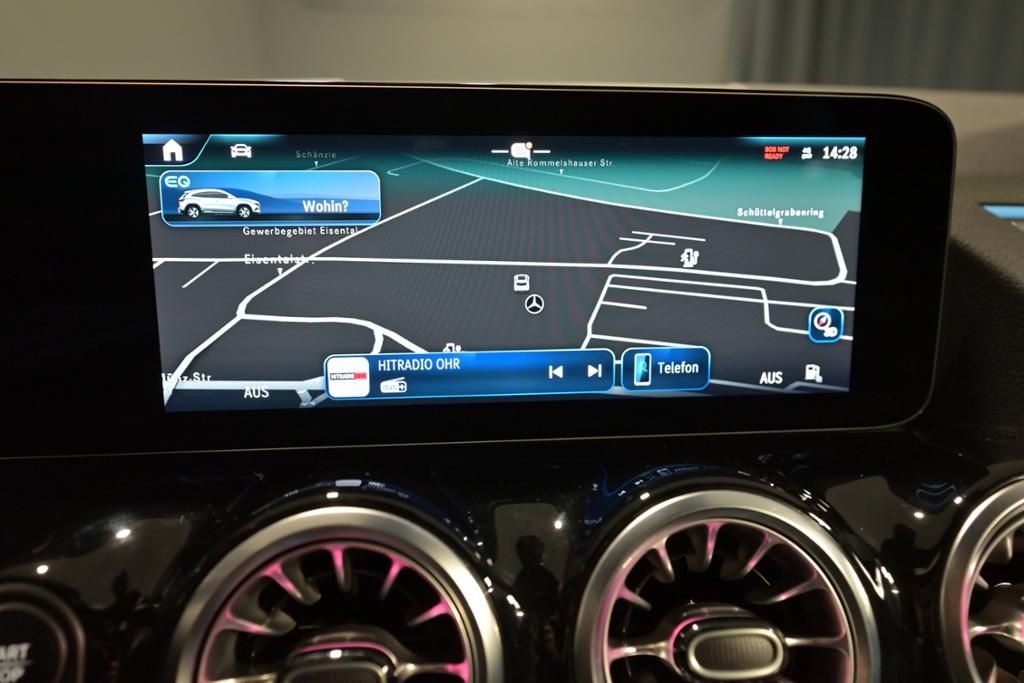 Mercedes-Benz EQA 2024