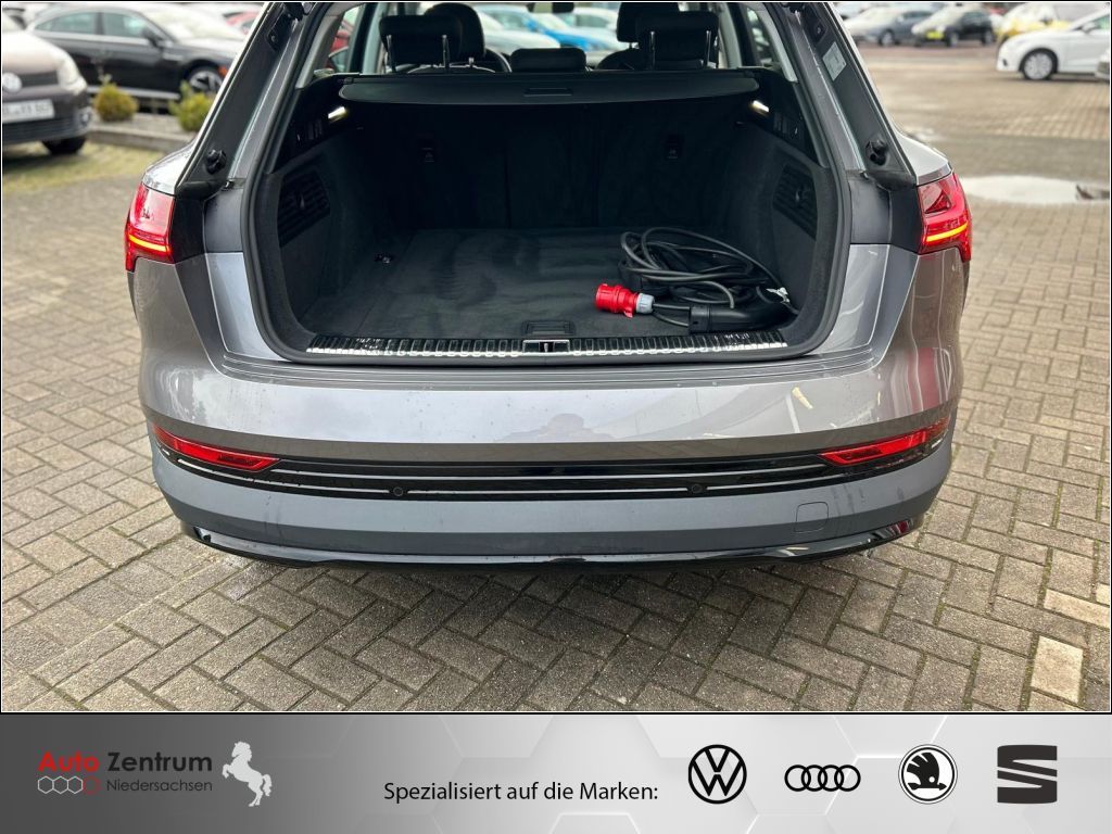 Audi e-tron 2022