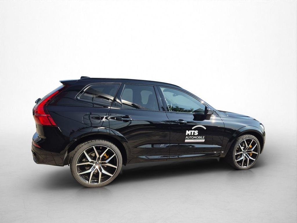 Volvo XC60 2025
