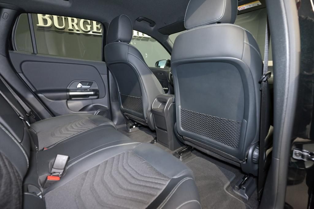 Mercedes-Benz EQA 2024