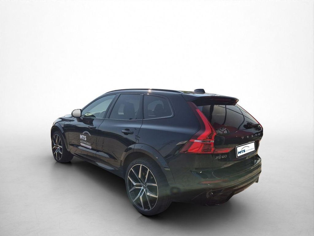 Volvo XC60 2025