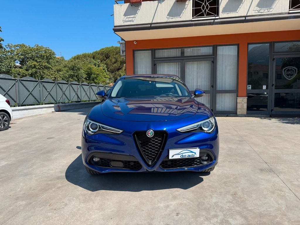 Alfa Romeo Stelvio 2021