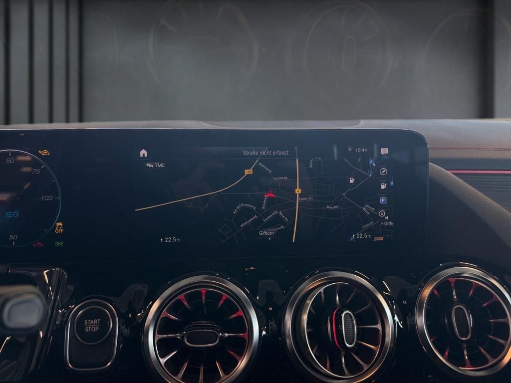 Mercedes-Benz EQA 2022