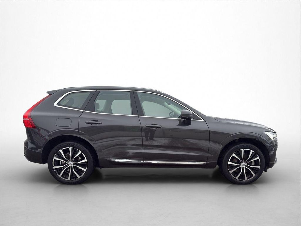 Volvo XC60 2022