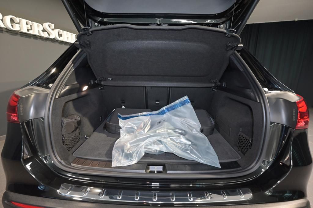 Mercedes-Benz EQA 2024