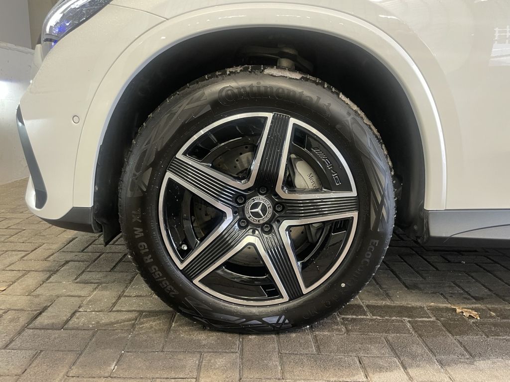 Mercedes-Benz GLC 300 2025