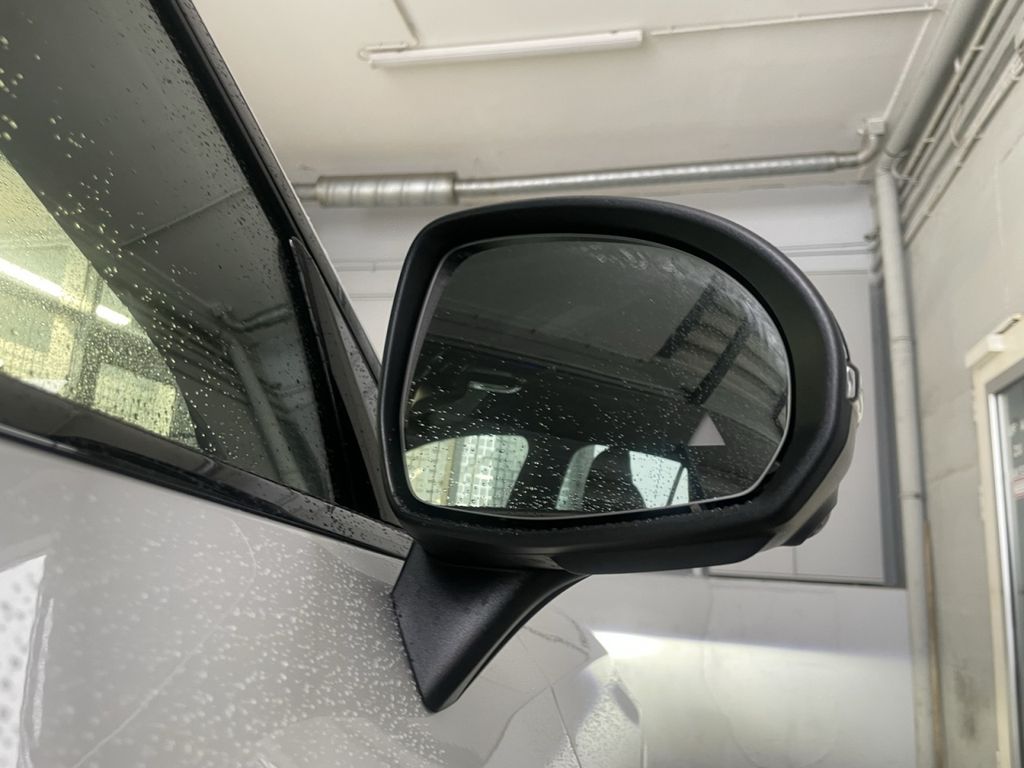 Mercedes-Benz GLC 300 2025