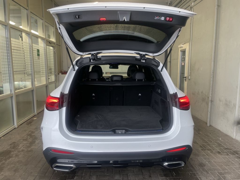 Mercedes-Benz GLC 300 2025